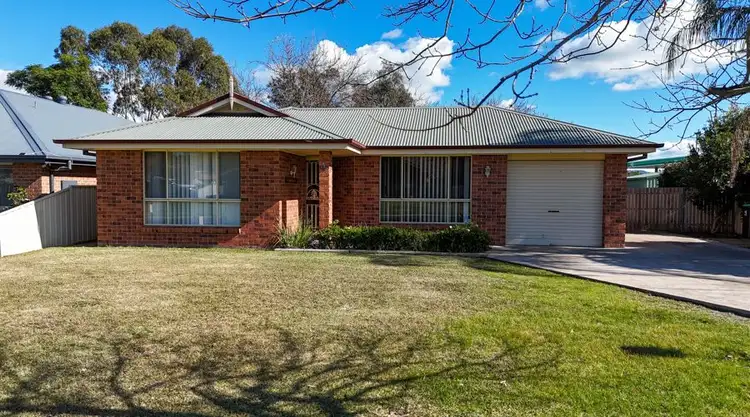 4 Eveleigh Court, Scone NSW 2337