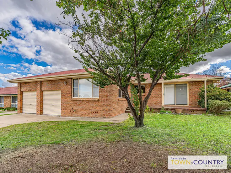12 Aldred Avenue, Armidale NSW 2350