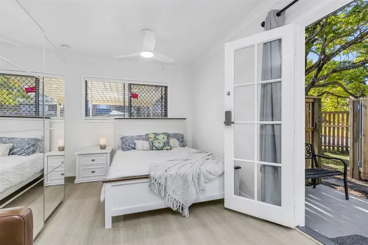 4/3 Pomona Terrace