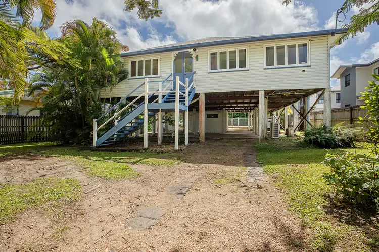 28 Meadow Street, North Mackay QLD 4740