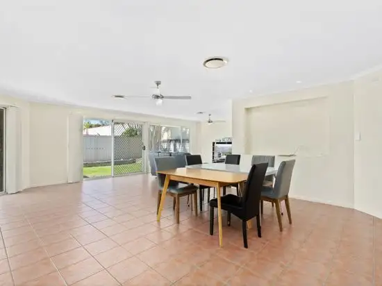 Second view of Homely house listing, 9 Applegum Place, Molendinar QLD 4214