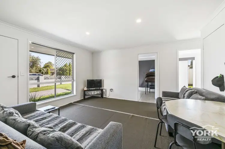 Third view of Homely semi-detached listing, 1&2 / 29 McFarlane Street, Wilsonton QLD 4350