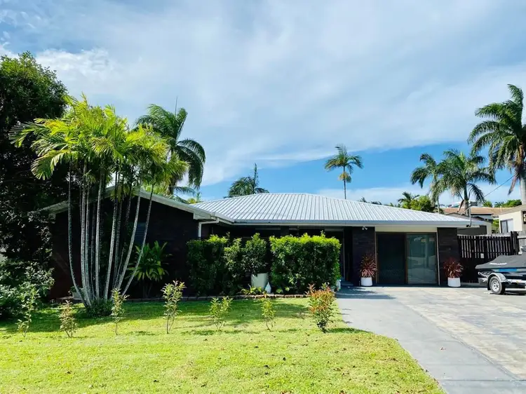 3 Wilson Court, Eimeo QLD 4740