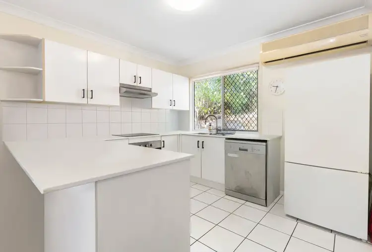 Fifth view of Homely townhouse listing, 4/206 D'Arcy Road, Seven Hills QLD 4170