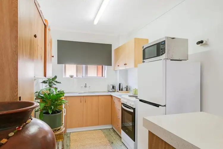 Fourth view of Homely unit listing, 2/37 Boyd Street, Tweed Heads NSW 2485