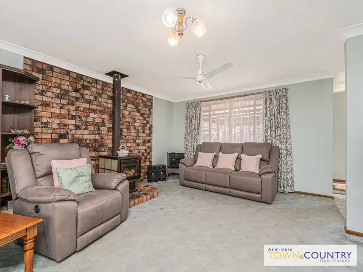 Fourth view of Homely house listing, 9 Phyllis Crescent, Armidale NSW 2350