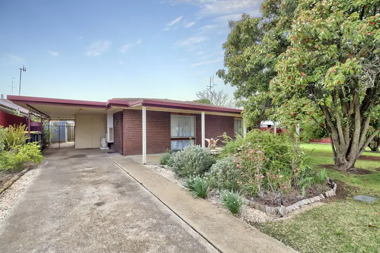 283 Henry Street, Deniliquin NSW 2710