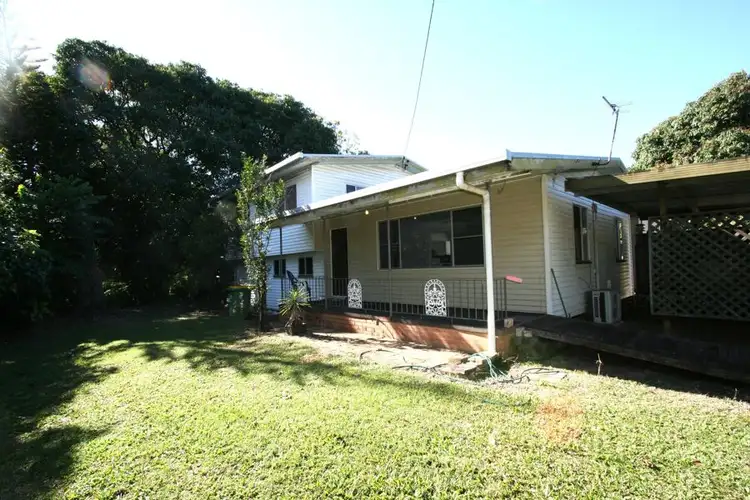11 Blakeley Road, Sarina QLD 4737