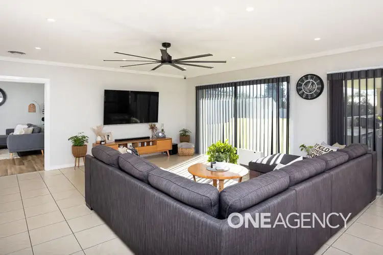 Fourth view of Homely house listing, 16 OLEARIA PLACE, Lake Albert NSW 2650