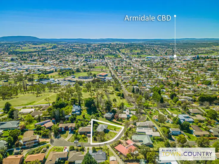 Fifth view of Homely house listing, 12 Napier Court, Armidale NSW 2350