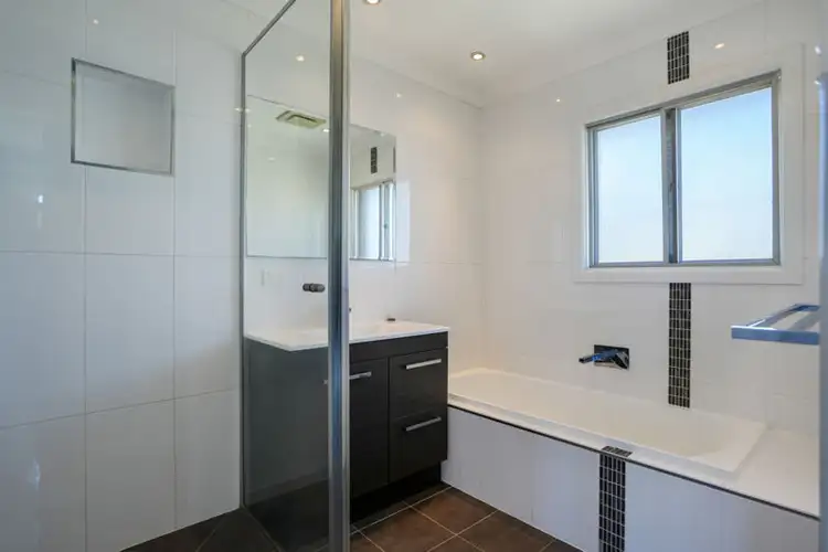 Sixth view of Homely house listing, 5 Hansen Crescent, Clinton QLD 4680
