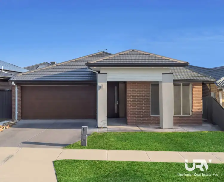 8 Claude street, Kalkallo VIC 3064