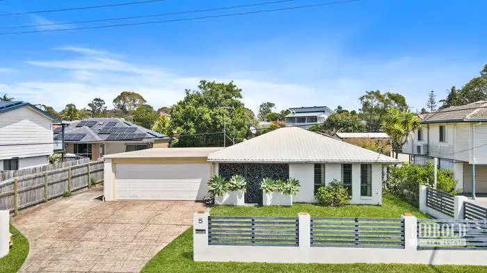 5 Sherlock Street, Victoria Point QLD 4165