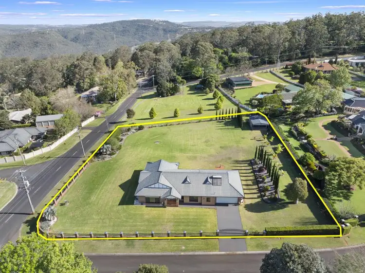 2-4 Donaghy Court, Middle Ridge QLD 4350