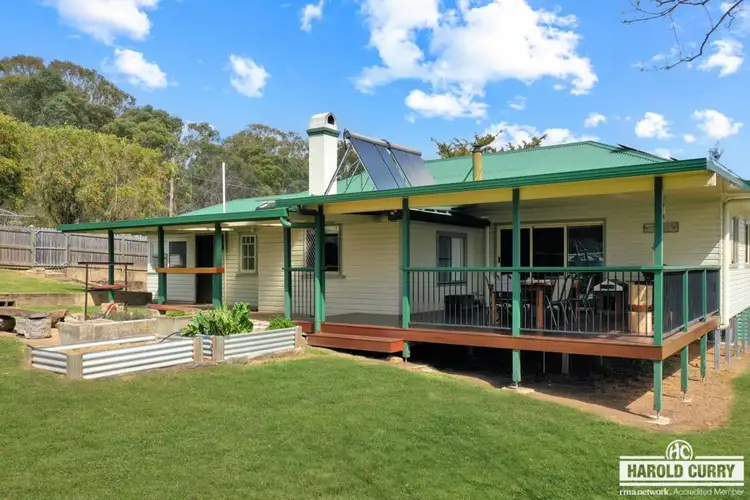 76 Derby Street, Tenterfield NSW 2372