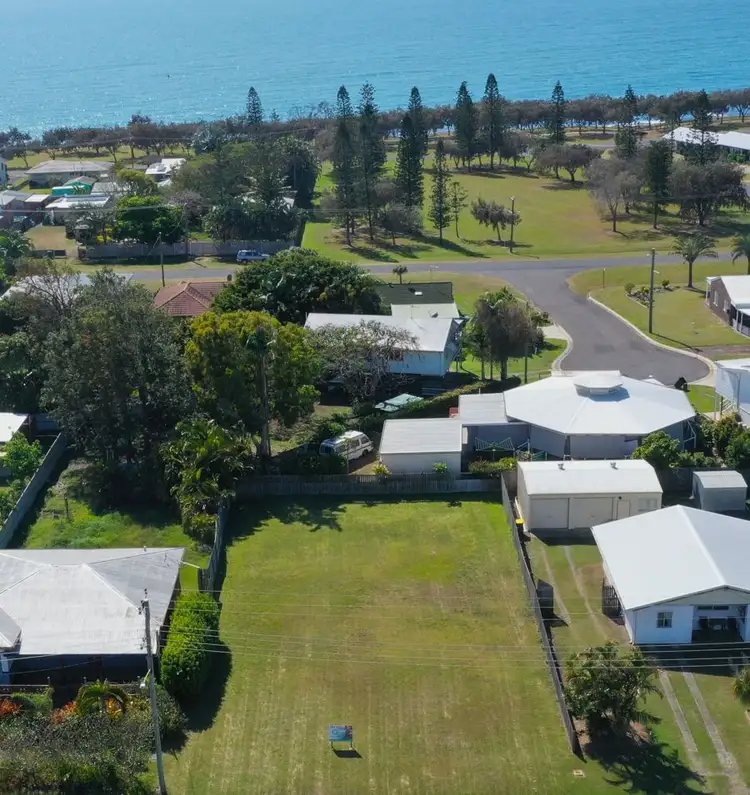 76 Welch Street, Elliott Heads QLD 4670