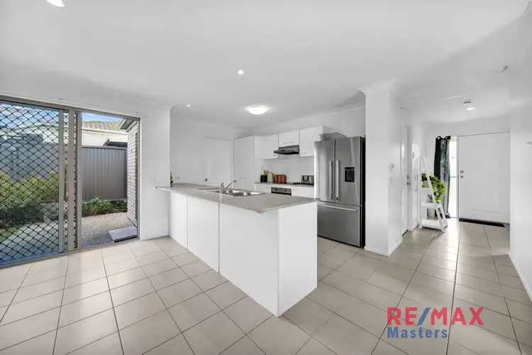 Sixth view of Homely house listing, 2 Fairweather Street, Berrinba QLD 4117