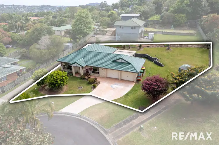 27 Kooralbyn Court, Nambour QLD 4560