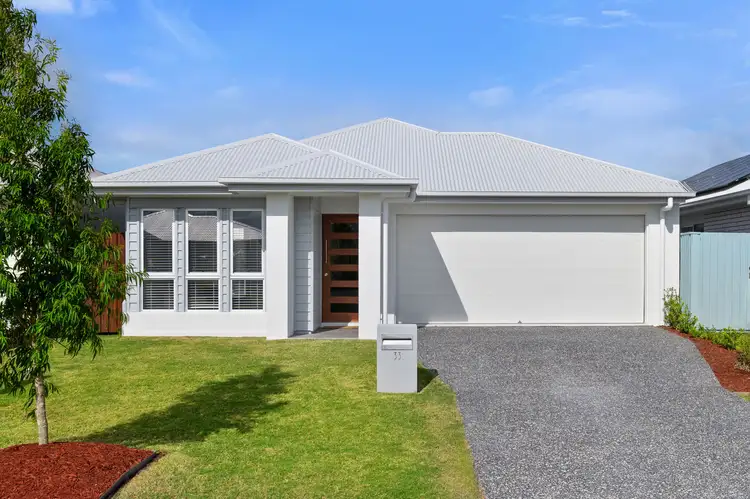 33 Valley Crescent, Palmview QLD 4553