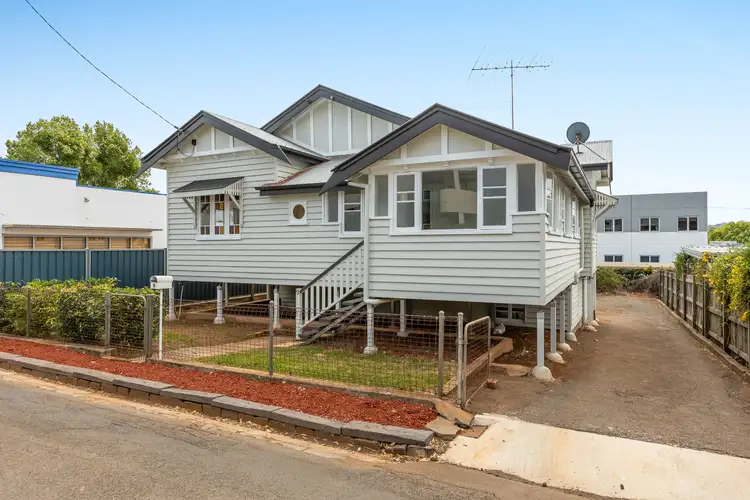 9 William Street, East Toowoomba QLD 4350