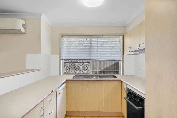 Fifth view of Homely townhouse listing, 42/6 Samanthas Way, Slacks Creek QLD 4127