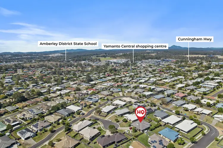 8 Robert Place, Yamanto QLD 4305