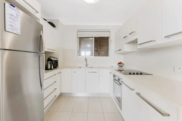 Fourth view of Homely unit listing, 8/39 Coolangatta Road, Coolangatta QLD 4225