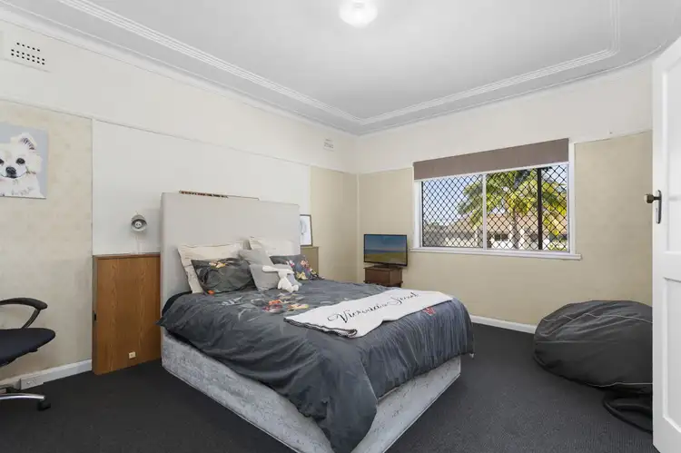 Fifth view of Homely house listing, 10 Ferndale Close, Constitution Hill NSW 2145