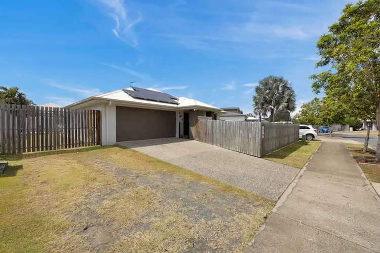 107 Scarborough Cct, Blacks Beach QLD 4740
