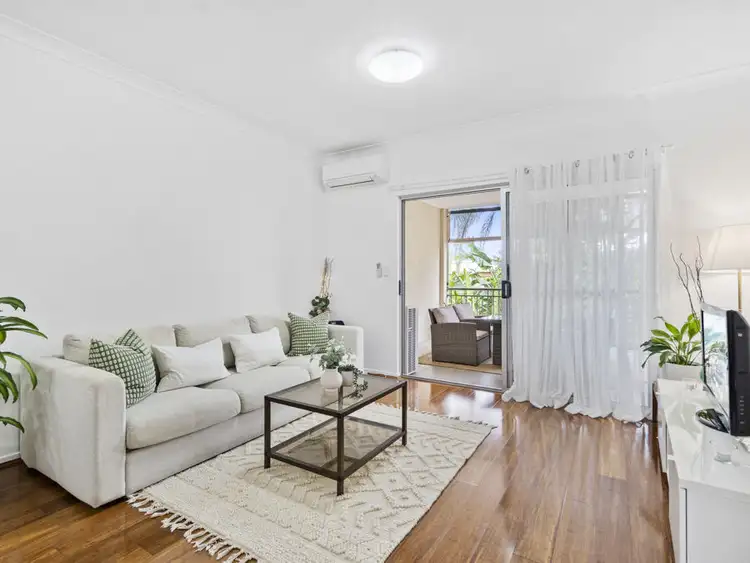 Main view of Homely unit listing, 1/298 Cavendish Road, Coorparoo QLD 4151