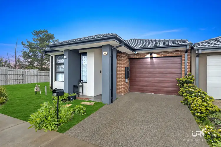 24 Akram Way, Rockbank VIC 3335