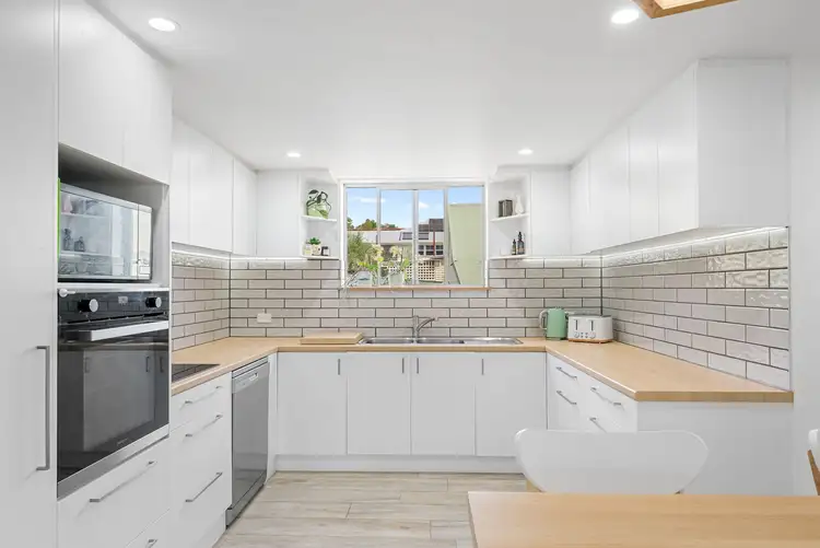 Main view of Homely apartment listing, 1/32 Lisson Grove, Wooloowin QLD 4030