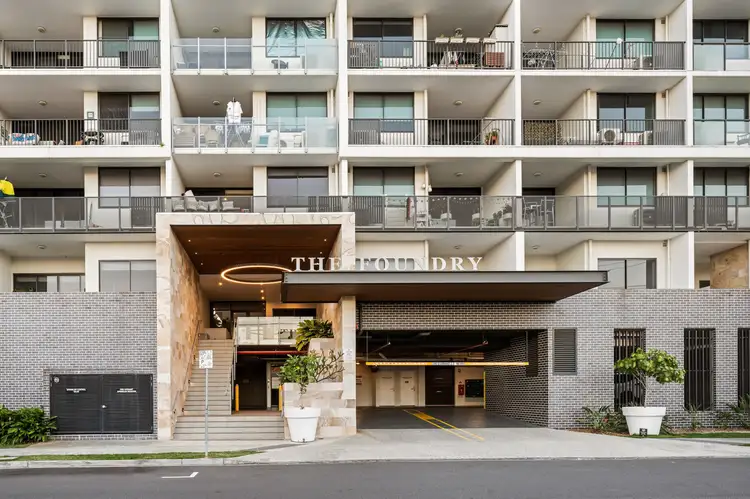 Main view of Homely unit listing, 402/8 Holden Street, Woolloongabba QLD 4102