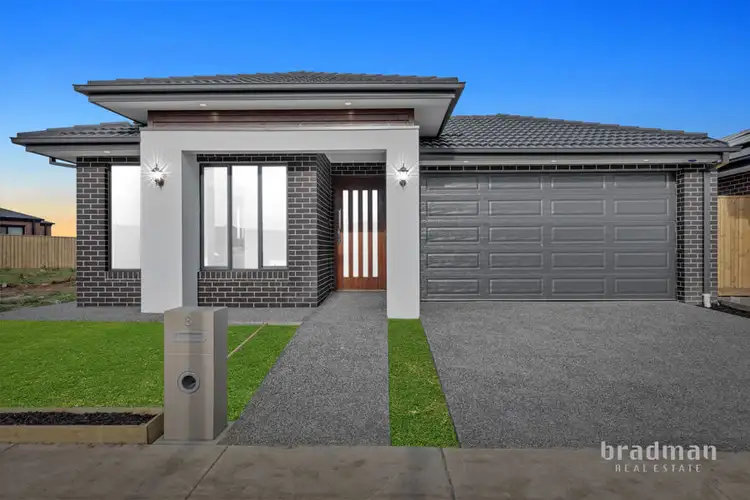 Second view of Homely house listing, 8 Perennial Avenue, Wallan VIC 3756