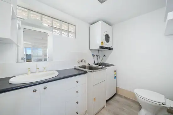 Seventh view of Homely unit listing, Unit 68 106-108 Marine Parade, Southport QLD 4215
