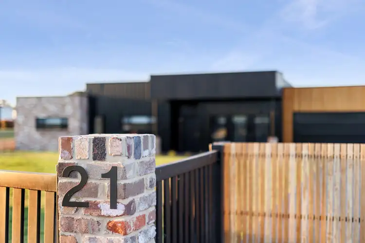 Fifth view of Homely house listing, 21 SIRIUS WAY, Gumly Gumly NSW 2652