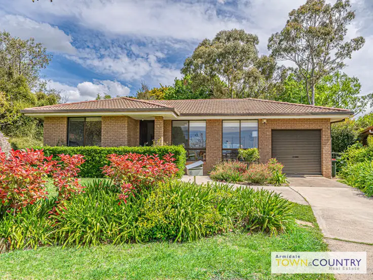 5 Haga Place, Armidale NSW 2350