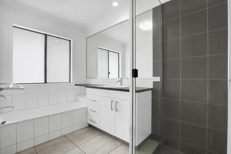 Third view of Homely house listing, 27 Maryvale Circuit, Beaconsfield QLD 4740