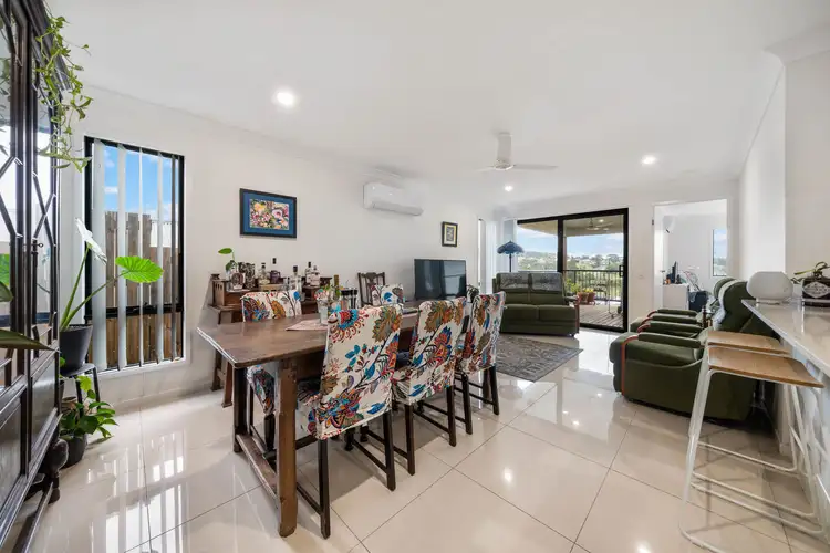 Second view of Homely unit listing, 2/17 McInnes Crescent, Glenvale QLD 4350