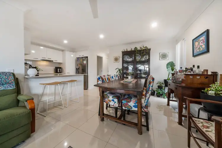Third view of Homely unit listing, 2/17 McInnes Crescent, Glenvale QLD 4350