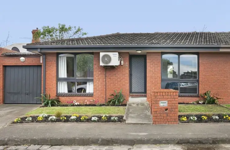Main view of Homely unit listing, 2/28 Sutherland Street, Brunswick VIC 3056