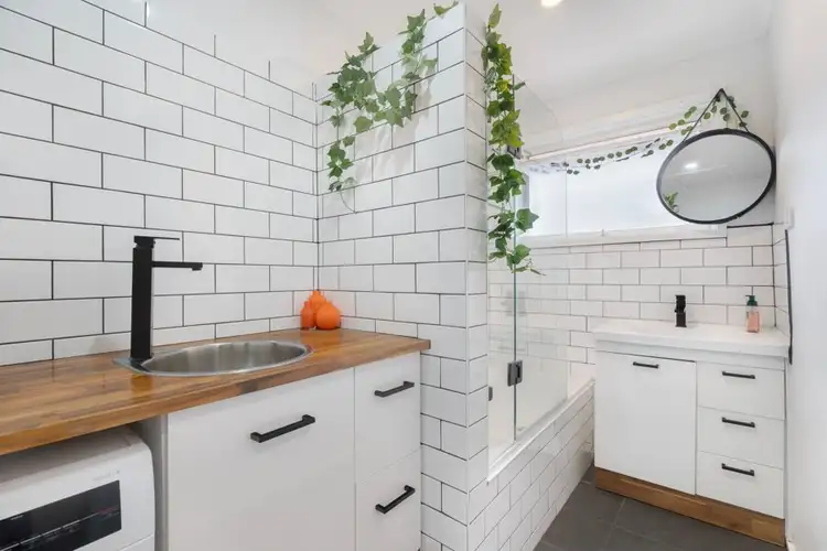 Fourth view of Homely unit listing, 2/28 Sutherland Street, Brunswick VIC 3056