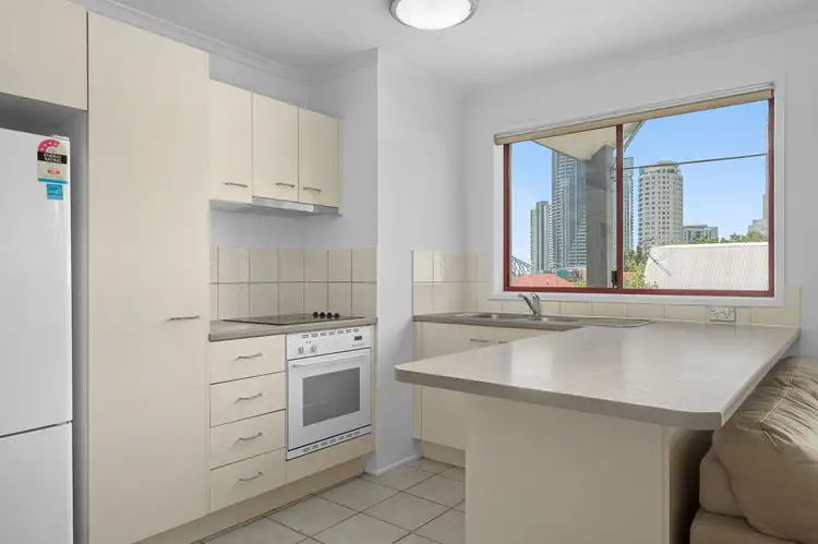 Fourth view of Homely apartment listing, 8/16 Phillips St, Spring Hill QLD 4000