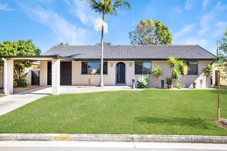 6 Diplacus Drive, Palm Beach QLD 4221