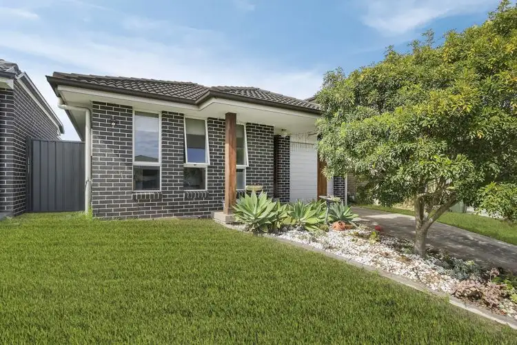 26 Victor Street, Gregory Hills NSW 2557