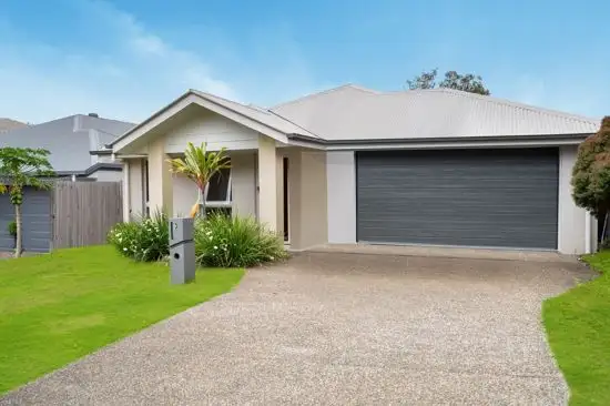 3 Suffolk Place, Pallara QLD 4110