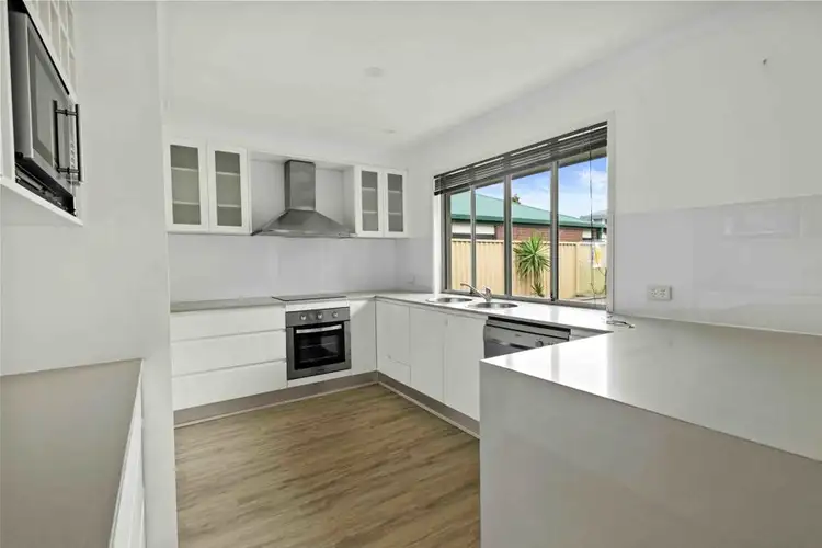 Sixth view of Homely house listing, 20 MENTONE AVENUE, Bundall QLD 4217