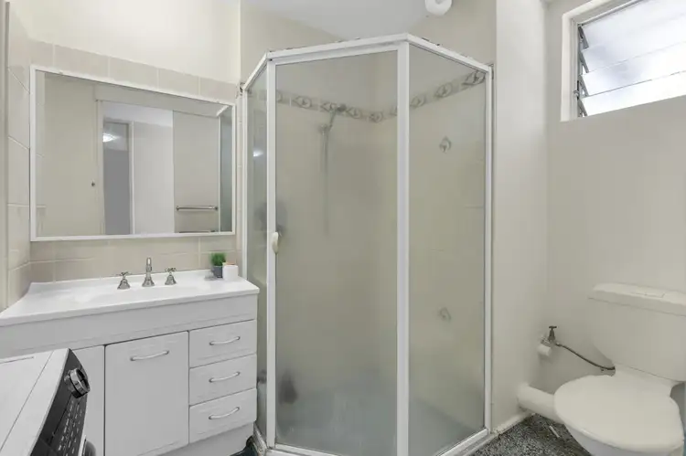 Sixth view of Homely apartment listing, 4/15 Sir Fred Schonell Drive, St Lucia QLD 4067