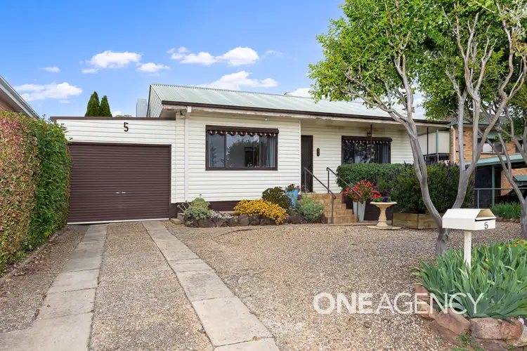 Second view of Homely house listing, 5 KOORA PLACE, Mount Austin NSW 2650