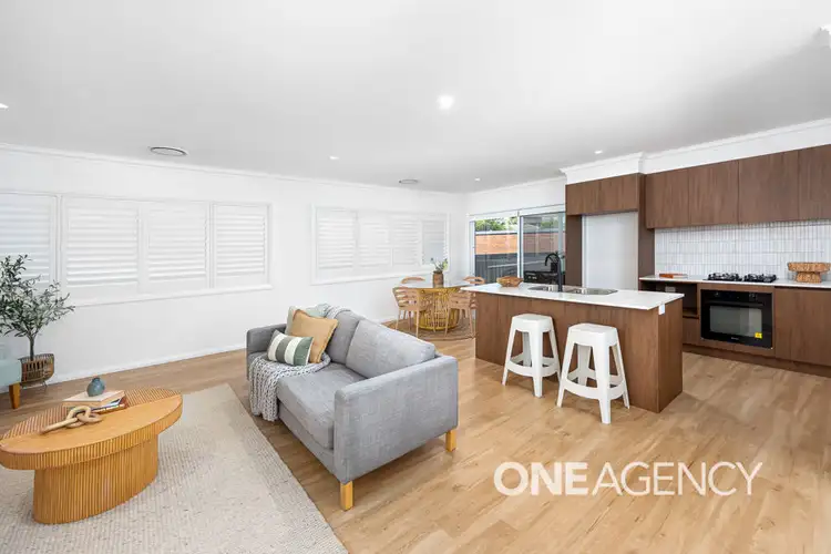 Main view of Homely villa listing, 2/5 SPRING STREET, Wagga Wagga NSW 2650